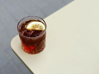Jäger Tonic