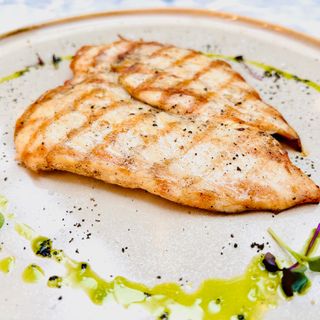 Chicken breast 130g