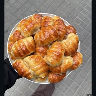 Docena de Medialunas Tradicionales 