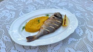 Дорадо з гарбузовим пюре