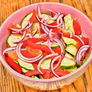 Salată asortată de vară