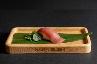 077. Nigiri maguro - 1 pezzo