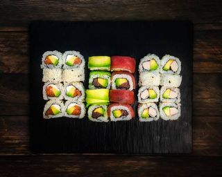 Bandeja California Roll (24 Piezas)