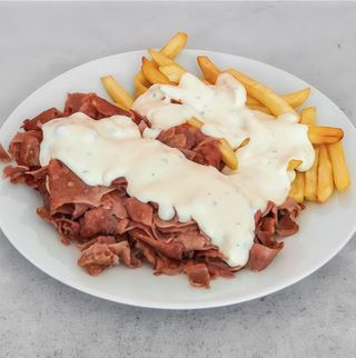 Tarrina Patatas Con Carne Grande