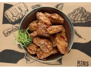 Крила класичні (300g)