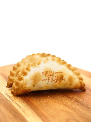 Empanada Gourmet De Pollo