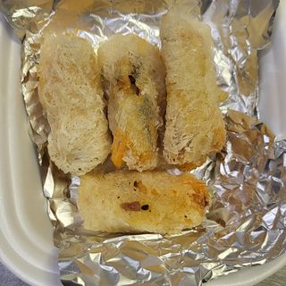 Sajgonki z krewetkami 4szt.