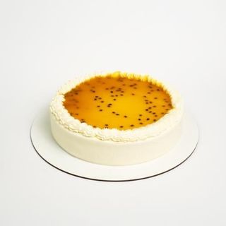 Торт "Творожный" манго-маракуйя классик (0,870 кг) 