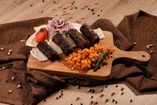 Mici vită berbecuț