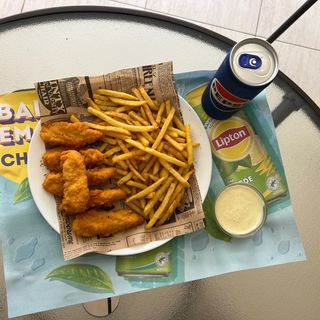 Frango Tender, Batatas Fritas, Bebidas