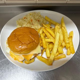 Hamburguesa con Queso Y Huevo