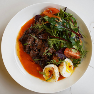 Грильована телятина з гречкою