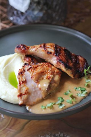 Курча на грилі