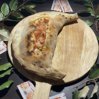 Pizza Calzone Clasico