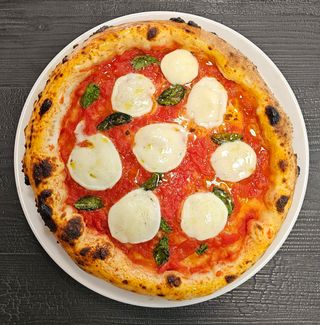 Margherita con Bufala