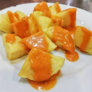 1/2 Ración De Patatas Bravas