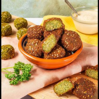 Falafel 6 uni