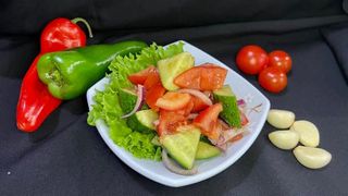 Свежий салат с маслом 