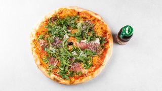 Pizza Pršut i rukola  32cm