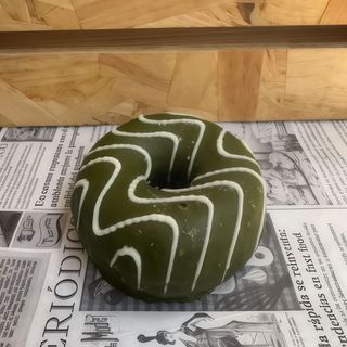 Donuts con té matcha (1 ud.)
