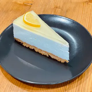 Лимонов чийзкейк