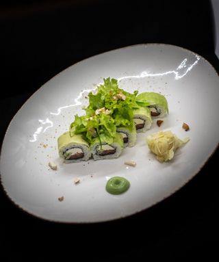 Рол Зелений дракон з лососем (400г)