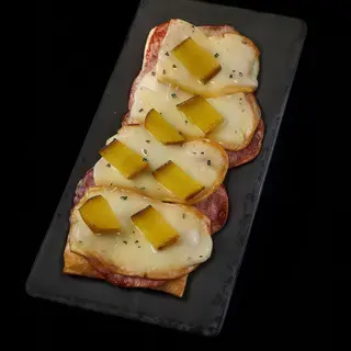 Tostada Raclette