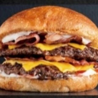 157. Hamburguesa doble carne mixta 120g