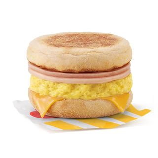 Маффин с Омлетом и Ветчиной