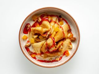 Млинці з манго та Крем-пломбіром