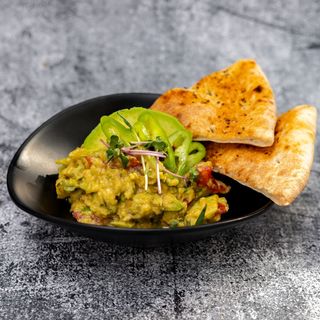 Guacamole cu focaccia K