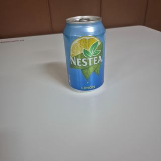 Nestea Té Negro Limón lata 330ml.