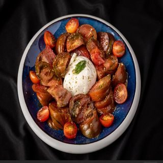 Ensalada De Burrata
