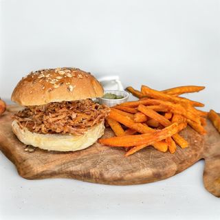 Pulled pork sandwich + patatas dulces