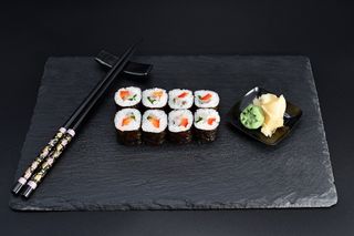 Seabass maki