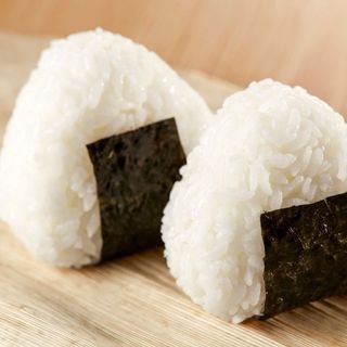 Onigiri sake