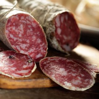 Ración De Salchichón De León