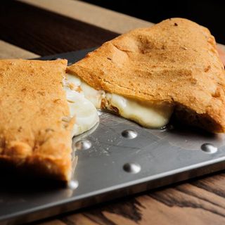 Pizza Fritta alla siciliana