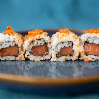 Uramaki salmon rolls