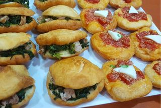 Pizzetta würstel e patatine