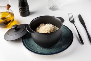 Risotto cu pesto, bacon și pinoli