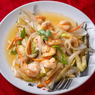 58. Gambas salteadas con verduras