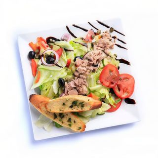 Sałatka z tuńczykiem