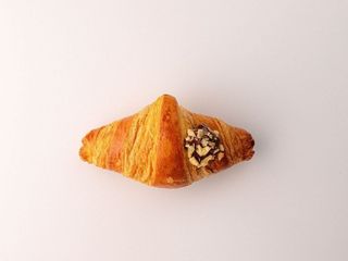 Міні-круасан зі згущеним молоком (55g)