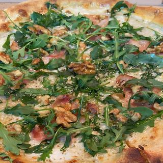 Nueces (30 x 20 Cm.)