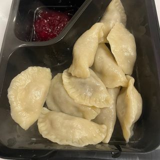 Pierogi z kaczką i żurawiną 10 szt