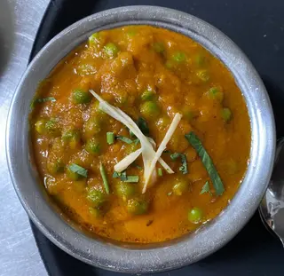 Matar Aloo