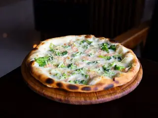 Піца з лососем (520g)