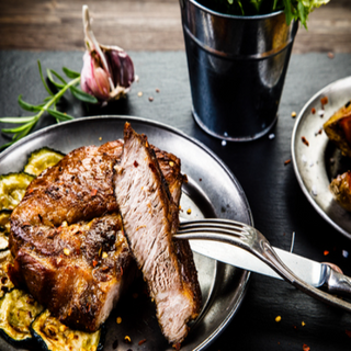 Мариновани свински стекчета (200г)