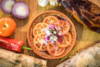 Парадајз салата